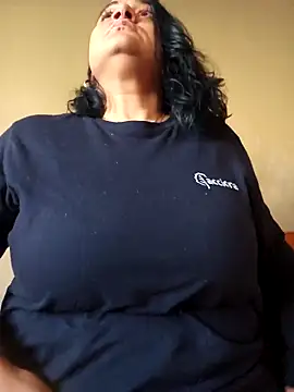 Snapshot of paulinaDiaz1 chatting on November 2, 2025, 3:25 pm paulinaDiaz1 online show from November 2, 2025, 3:25 pm