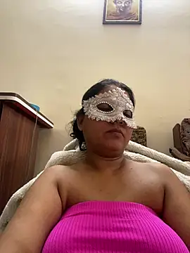 Snapshot of kamayanisingh24 chatting on February 1, 2025, 5:49 am kamayanisingh24 online show from February 1, 2025, 5:49 am