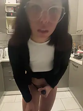 Snapshot of Porcella96 chatting on January 23, 2025, 9:18 pm Porcella96 online show from January 23, 2025, 9:18 pm