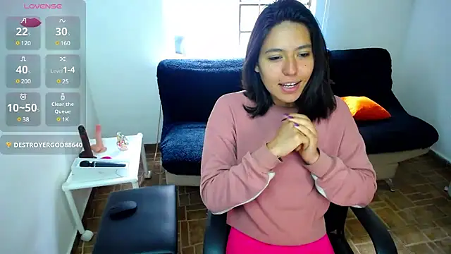 Snapshot of 911Calling chatting on December 7, 2024, 6:26 pm 911Calling online show from December 7, 2024, 6:26 pm