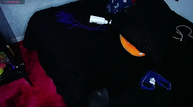 Snapshot of mysteery_katty_ chatting on March 1, 2025, 12:07 am mysteery katty online show from March 1, 2025, 12:07 am