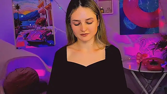 Snapshot of DeboraLarson chatting on December 28, 2024, 12:45 pm DeboraLarson online show from December 28, 2024, 12:45 pm