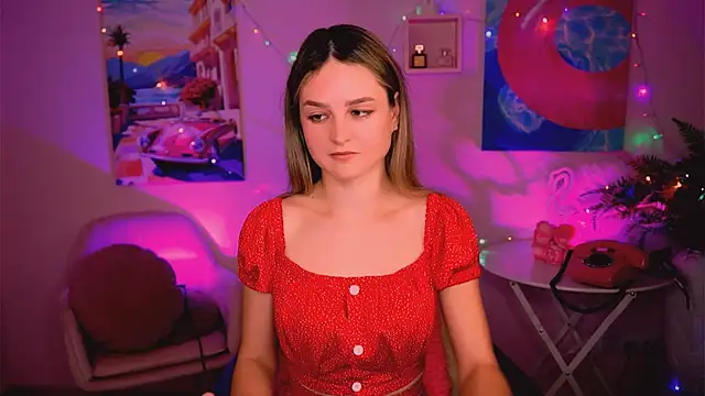 Snapshot of DeboraLarson chatting on December 29, 2024, 10:23 am DeboraLarson online show from December 29, 2024, 10:23 am