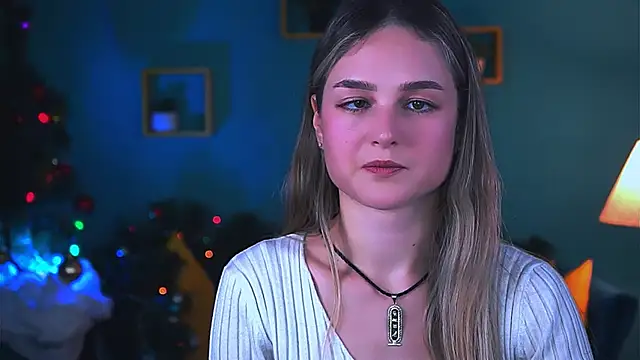 Snapshot of DeboraLarson chatting on January 19, 2025, 12:17 pm DeboraLarson online show from January 19, 2025, 12:17 pm