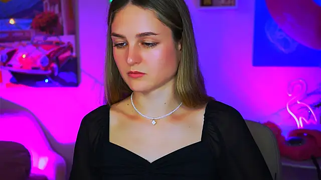 Snapshot of DeboraLarson chatting on January 22, 2025, 11:34 am DeboraLarson online show from January 22, 2025, 11:34 am