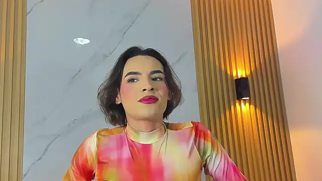 Snapshot of miss_Ari chatting on December 30, 2024, 7:11 pm miss Ari online show from December 30, 2024, 7:11 pm