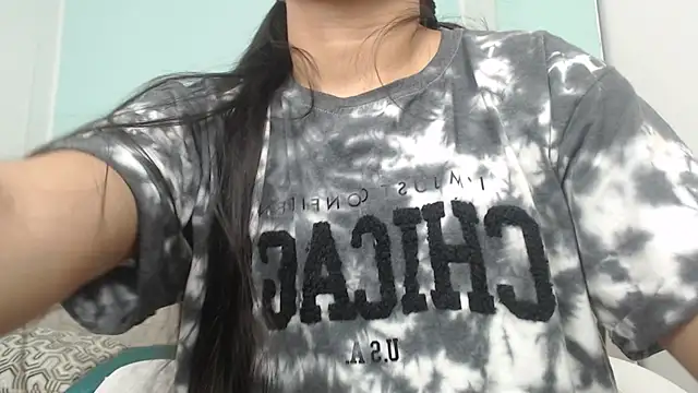 Snapshot of sussy_leon chatting on January 18, 2025, 3:27 pm sussy leon online show from January 18, 2025, 3:27 pm