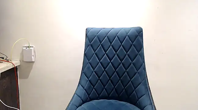 Snapshot of trippy_tina chatting on December 2, 2024, 4:53 pm trippy tina online show from December 2, 2024, 4:53 pm