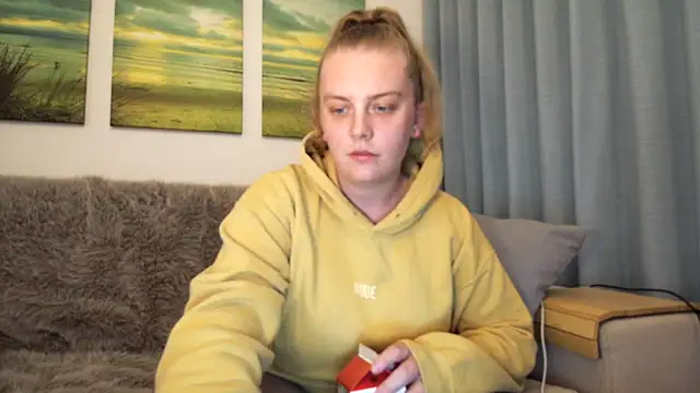 Snapshot of Vixen_Mistress_Ali chatting on November 11, 2025, 9:26 pm Vixen Mistress Ali online show from November 11, 2025, 9:26 pm