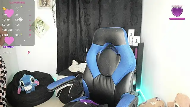 Snapshot of natasha777_v chatting on February 25, 2025, 1:52 am natasha777 v online show from February 25, 2025, 1:52 am