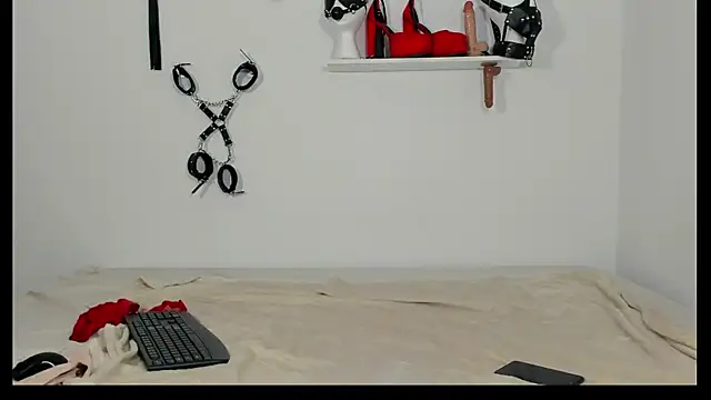 Snapshot of Sabrina_Rosse__ chatting on March 22, 2025, 3:20 am Sabrina Rosse   online show from March 22, 2025, 3:20 am
