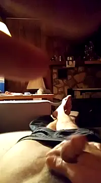 Snapshot of paulyshore699 chatting on December 10, 2024, 1:32 am paulyshore699 online show from December 10, 2024, 1:32 am