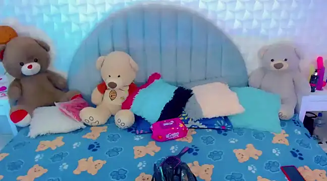 Snapshot of party_duo_trans chatting on February 5, 2025, 4:14 pm party duo trans online show from February 5, 2025, 4:14 pm