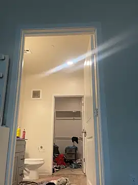 Snapshot of TransboyJay chatting on February 11, 2025, 6:01 pm TransboyJay online show from February 11, 2025, 6:01 pm