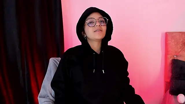 lana dol online show from January 23, 2025, 8:13 pm