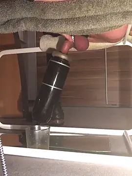 Snapshot of Inseminator69 chatting on December 14, 2024, 11:07 am Inseminator69 online show from December 14, 2024, 11:07 am