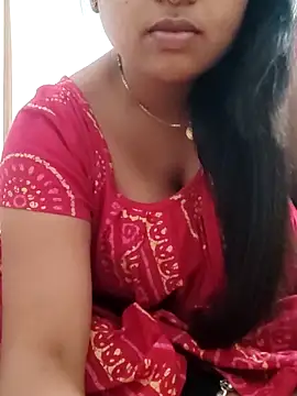 Snapshot of Priya_2222 chatting on March 3, 2025, 11:22 am Priya 2222 online show from March 3, 2025, 11:22 am