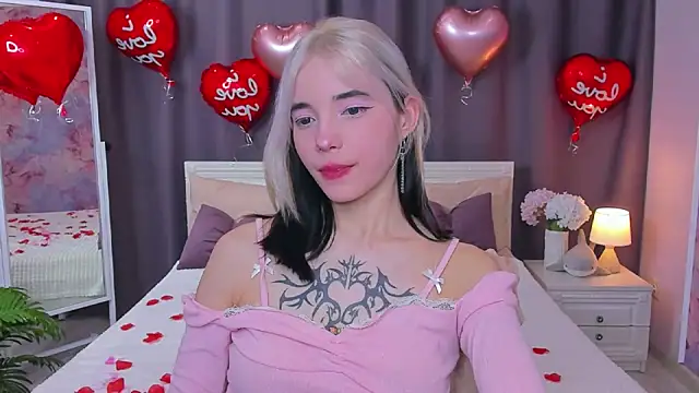 as1an girlfriend online show from February 13, 2025, 6:30 am