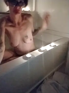 Snapshot of ivylee31 chatting on January 29, 2025, 11:14 pm ivylee31 online show from January 29, 2025, 11:14 pm