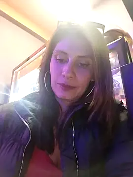 Snapshot of Alysson-- chatting on March 20, 2025, 11:23 pm Alysson-- online show from March 20, 2025, 11:23 pm