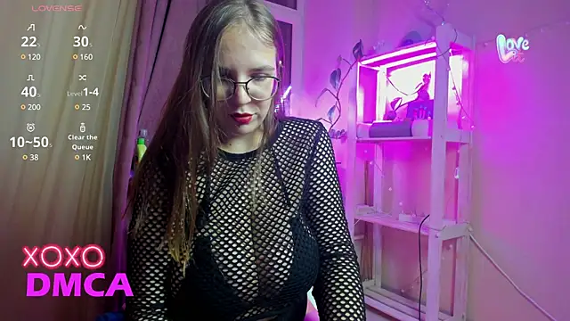 Snapshot of Your_Penny_ chatting on December 21, 2024, 9:04 pm Your Penny  online show from December 21, 2024, 9:04 pm