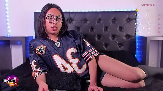 Snapshot of Skyler__blue4 chatting on March 15, 2025, 2:46 am Skyler  blue4 online show from March 15, 2025, 2:46 am