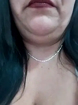 Snapshot of sara_pineros chatting on January 10, 2025, 7:11 pm sara pineros online show from January 10, 2025, 7:11 pm