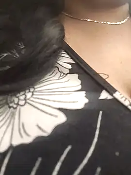 Snapshot of sara_pineros chatting on February 11, 2025, 6:22 pm sara pineros online show from February 11, 2025, 6:22 pm