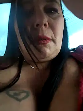 Snapshot of sara_pineros chatting on March 6, 2025, 4:49 pm sara pineros online show from March 6, 2025, 4:49 pm