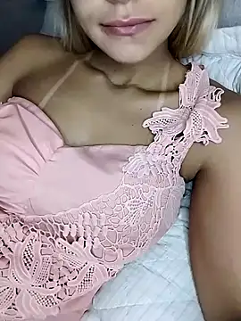 Snapshot of fofinhaa12 chatting on February 5, 2025, 1:11 pm fofinhaa12 online show from February 5, 2025, 1:11 pm