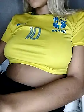 Snapshot of fofinhaa12 chatting on March 12, 2025, 10:48 am fofinhaa12 online show from March 12, 2025, 10:48 am