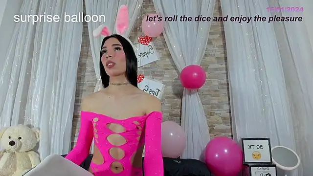 Snapshot of Bylie_Hills chatting on January 16, 2025, 2:41 pm Bylie Hills online show from January 16, 2025, 2:41 pm