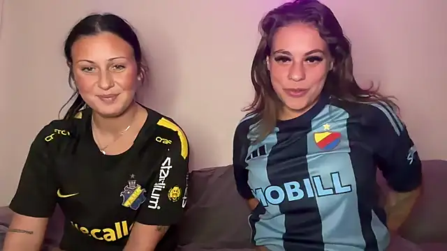 Snapshot of Dif-tjejen chatting on September 18, 2025, 9:28 pm Dif-tjejen online show from September 18, 2025, 9:28 pm