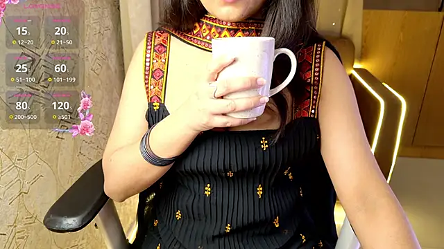 Snapshot of Punjabi_Queen1 chatting on December 15, 2024, 3:53 pm Punjabi Queen1 online show from December 15, 2024, 3:53 pm