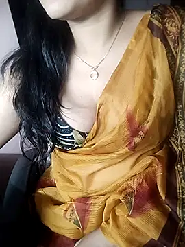 Snapshot of karishma chatting on March 21, 2025, 8:50 pm karishma online show from March 21, 2025, 8:50 pm