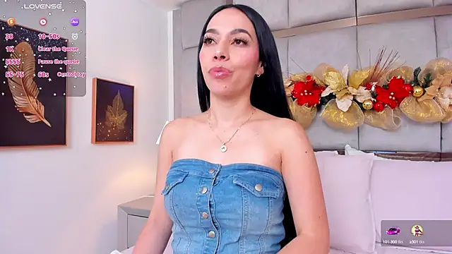 Snapshot of AmbarJensen chatting on December 29, 2024, 6:38 pm AmbarJensen online show from December 29, 2024, 6:38 pm