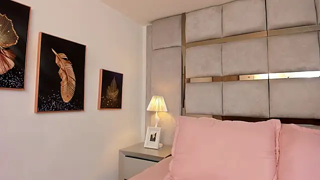 Snapshot of AmbarJensen chatting on September 25, 2025, 12:09 pm AmbarJensen online show from September 25, 2025, 12:09 pm