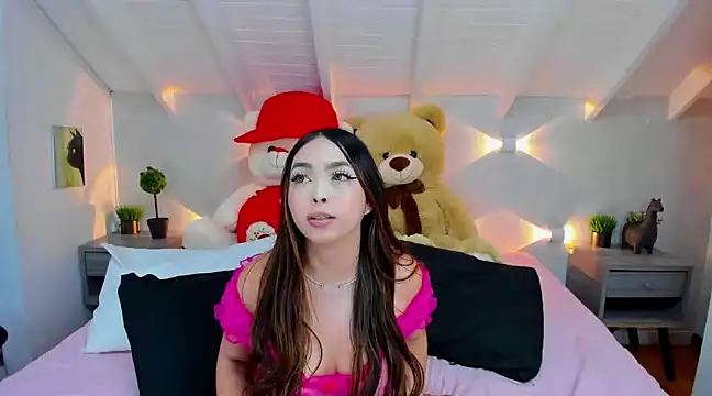 ChloeHarris online show from December 30, 2024, 8:10 am