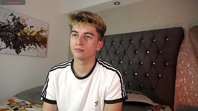 Snapshot of MrWilliseo chatting on September 13, 2025, 8:25 am MrWilliseo online show from September 13, 2025, 8:25 am