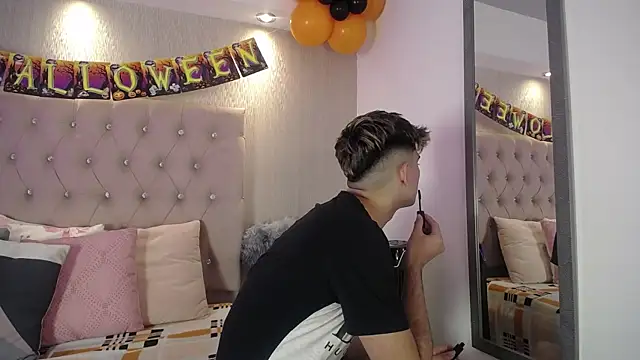 Snapshot of MrWilliseo chatting on October 15, 2025, 12:38 pm MrWilliseo online show from October 15, 2025, 12:38 pm