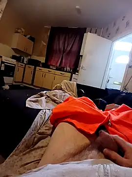 Snapshot of ADAMWILBY34 chatting on November 3, 2025, 9:43 am ADAMWILBY34 online show from November 3, 2025, 9:43 am