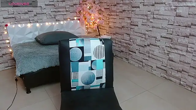 Snapshot of Vanse_lust chatting on March 20, 2025, 10:29 pm Vanse lust online show from March 20, 2025, 10:29 pm