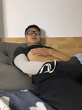 Snapshot of lixiaoshuai8 chatting on March 6, 2025, 1:16 am lixiaoshuai8 online show from March 6, 2025, 1:16 am