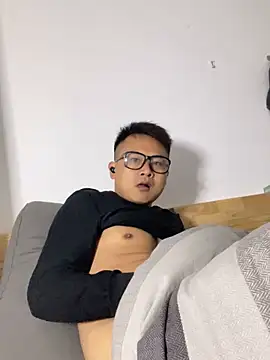 Snapshot of lixiaoshuai8 chatting on March 6, 2025, 2:51 pm lixiaoshuai8 online show from March 6, 2025, 2:51 pm