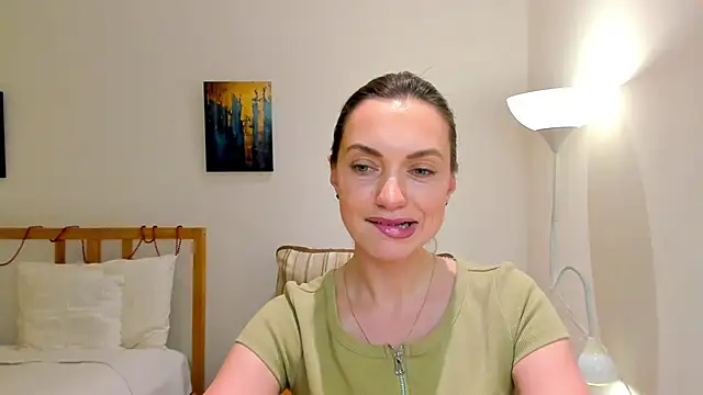 Snapshot of LovelyeeMia chatting on January 3, 2025, 1:58 pm LovelyeeMia online show from January 3, 2025, 1:58 pm