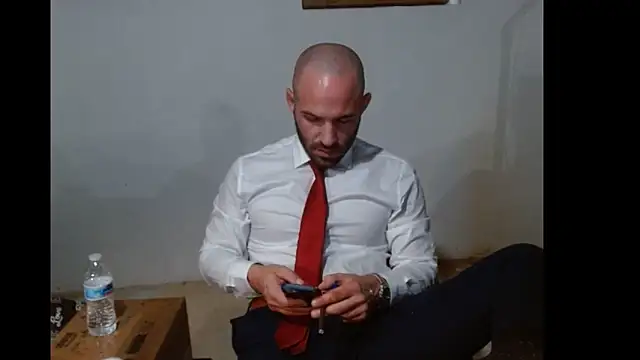 Snapshot of TheNakedPreacher chatting on December 18, 2024, 2:49 pm TheNakedPreacher online show from December 18, 2024, 2:49 pm