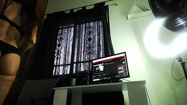 Snapshot of marilynetthan chatting on February 8, 2025, 1:22 pm marilynetthan online show from February 8, 2025, 1:22 pm