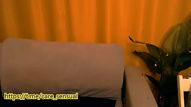 M Sensual online show from December 5, 2024, 7:49 am