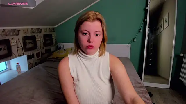 Snapshot of LillyDepp chatting on December 30, 2024, 8:43 am LillyDepp online show from December 30, 2024, 8:43 am