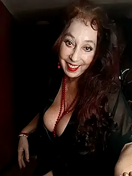 Snapshot of GypsyEsmeralda chatting on February 25, 2025, 4:46 am GypsyEsmeralda online show from February 25, 2025, 4:46 am